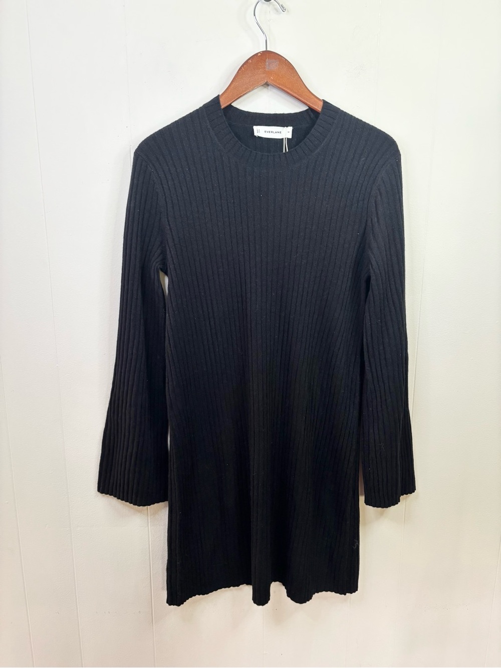Everlane black ribbed long sleeve bell cashmere sweater dress size M new